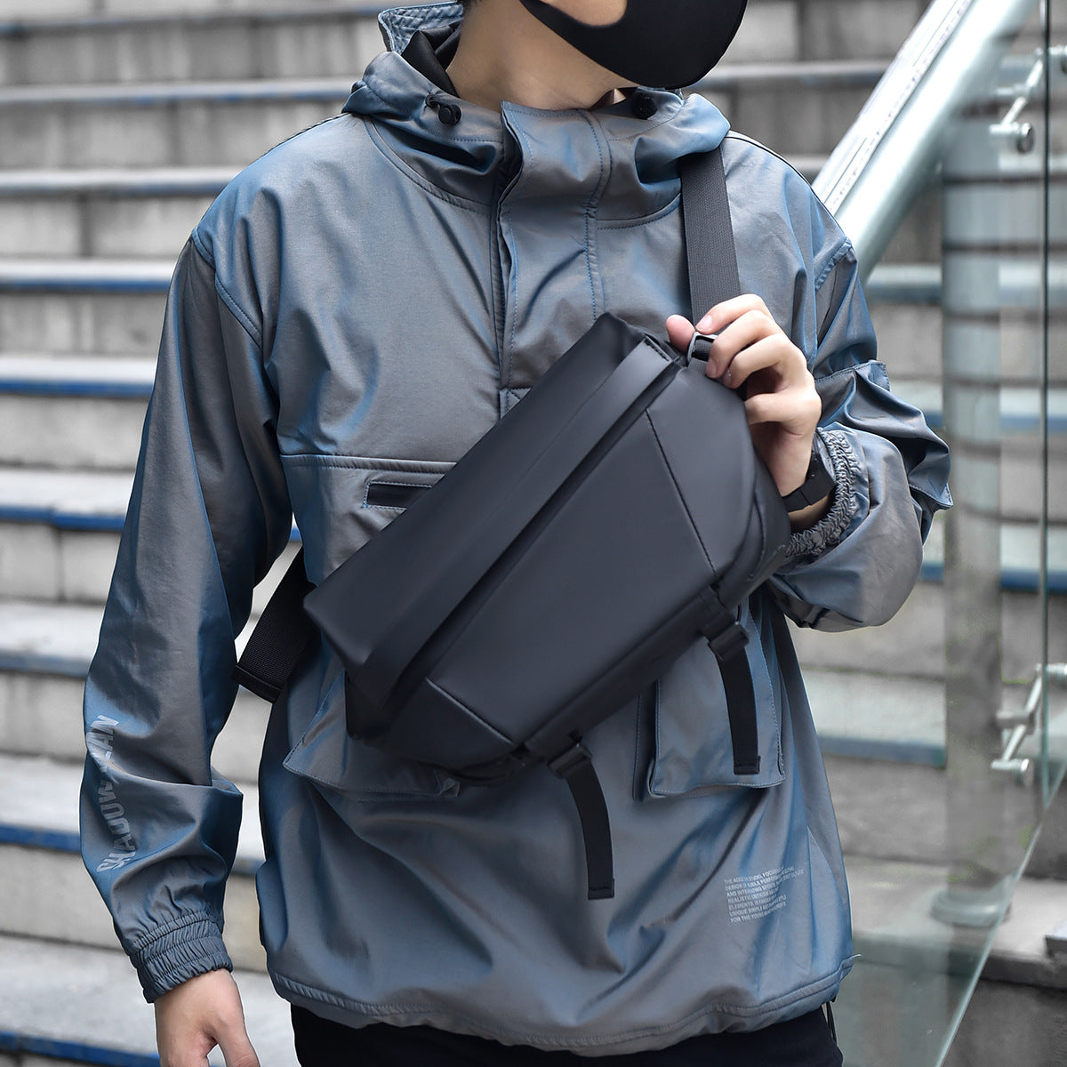 ELOAL Stylish Men's Cycling Messenger Bag for Trendy Commuters