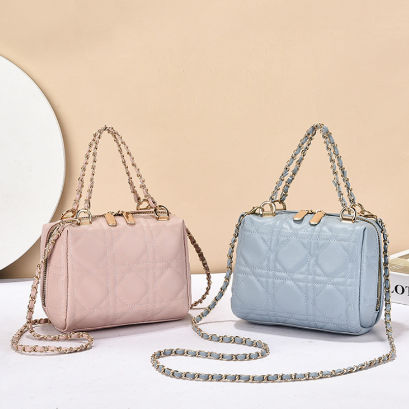 ELOAL Stylish Quilted Chain Shoulder Bag for Fashionable Looks