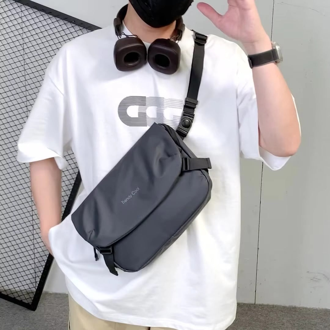 ELOAL Stylish Men's Outdoor Messenger Bag