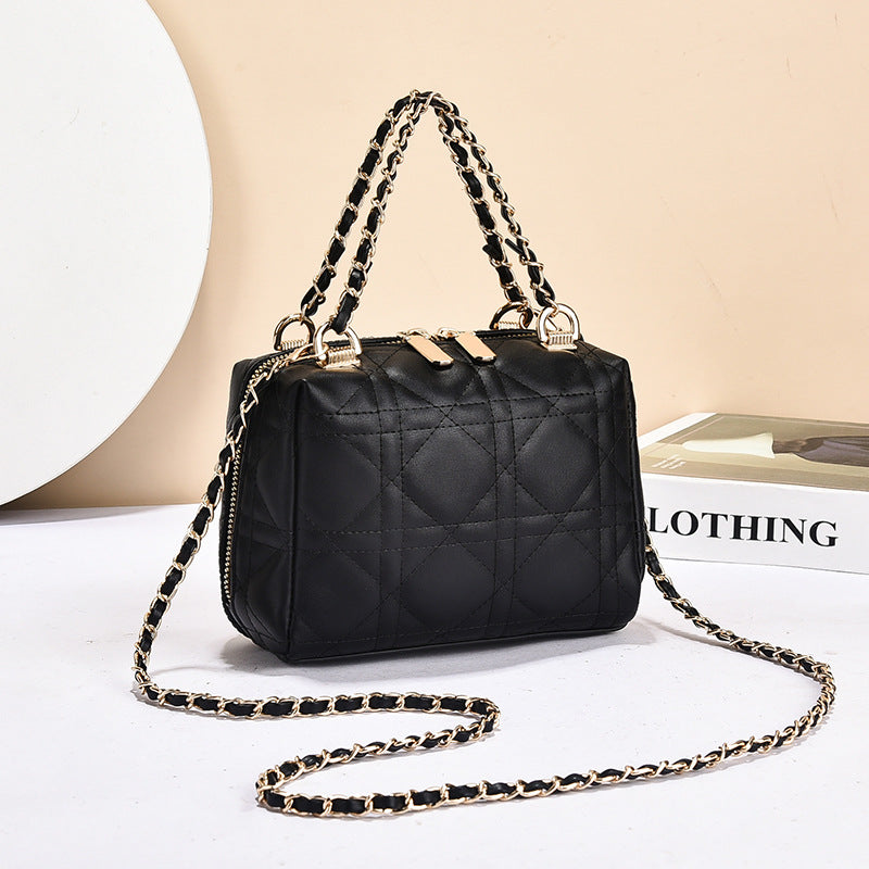 ELOAL Stylish Quilted Chain Shoulder Bag for Fashionable Looks